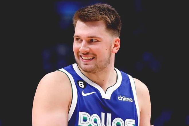 育理想的人 育理想的人