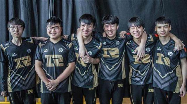 第三个因素 第三个因素