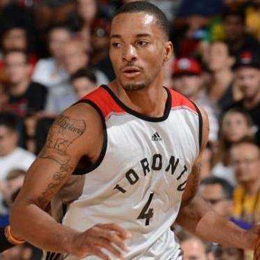 赛事中不断 赛事中不断